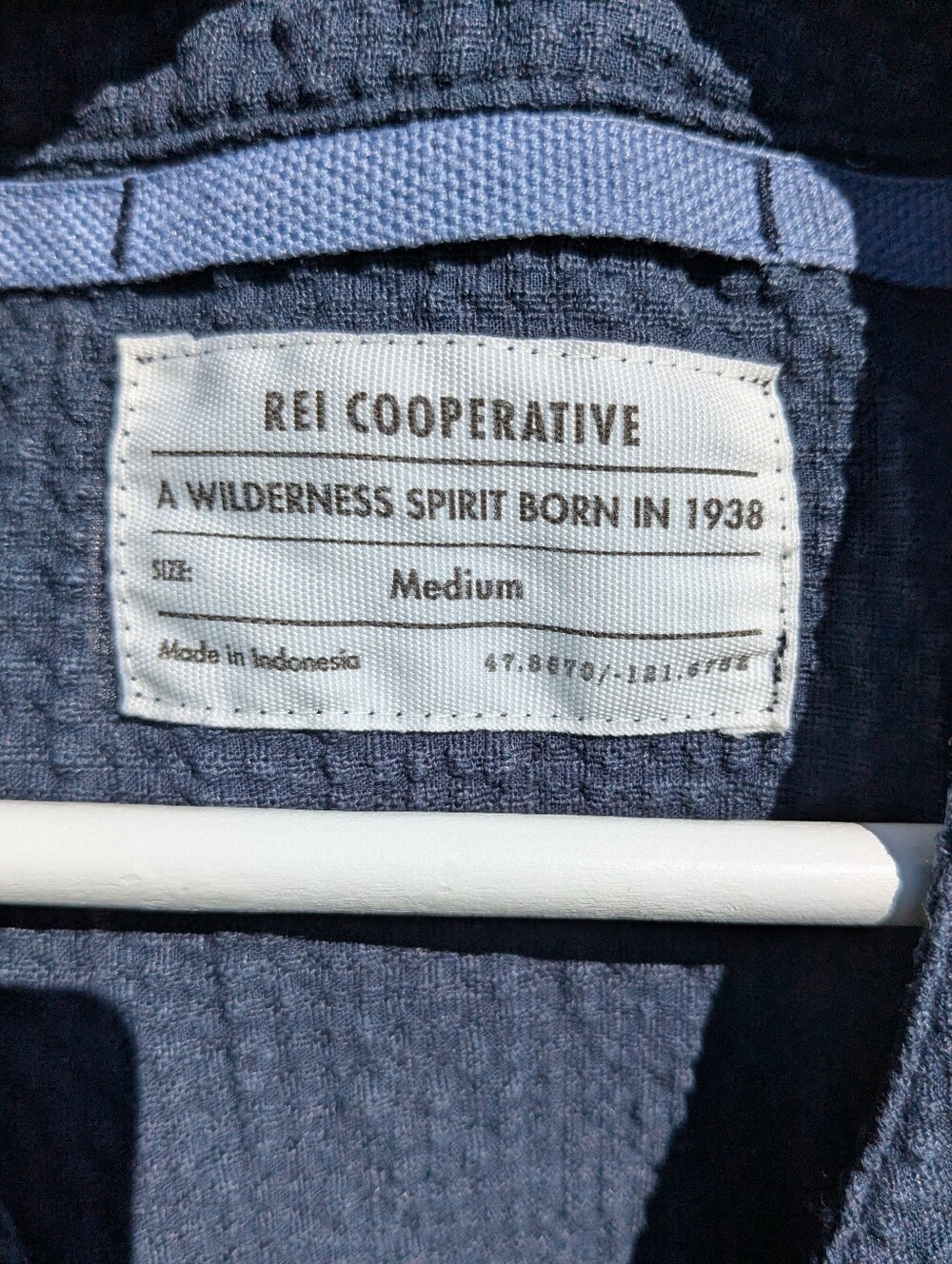 REI Medium Norseland Woven Popover V-neck Shirt Raime/Cotton Boxy Blue - Picture 6 of 10